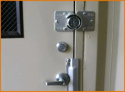  Bridgeport Expert Locksmith Bridgeport, CT 203-651-6674